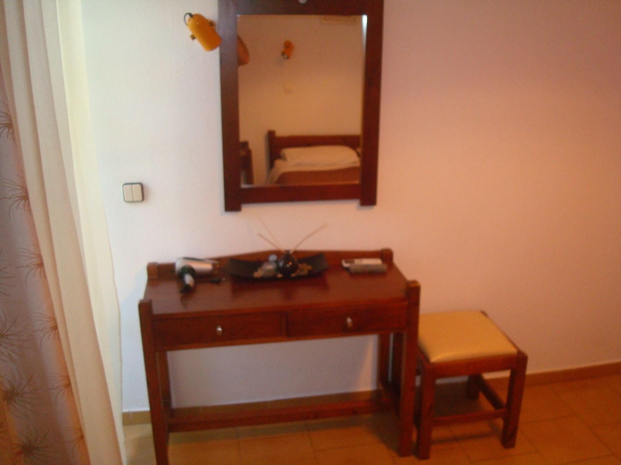 Hotel Aghas Paleochora エクステリア 写真